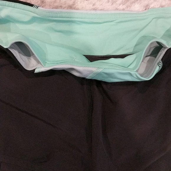 Lululemon Speed Short (Perforated 2.5") - Picture 9 of 9